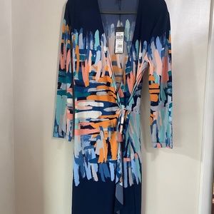 BCBG Max Azria Print Wrap Dress Long Sleeves Size Large NWT